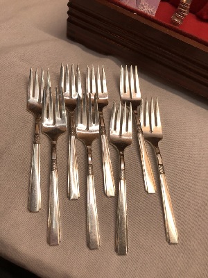 462691