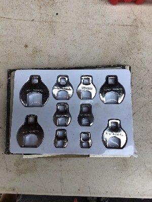 481064