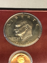 522320