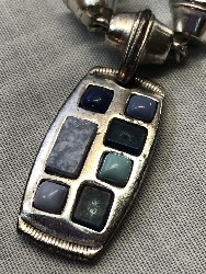 532494