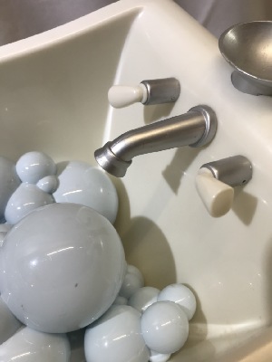 538418