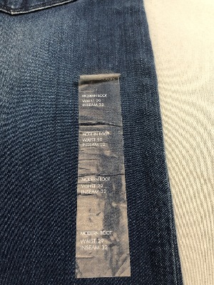 541001