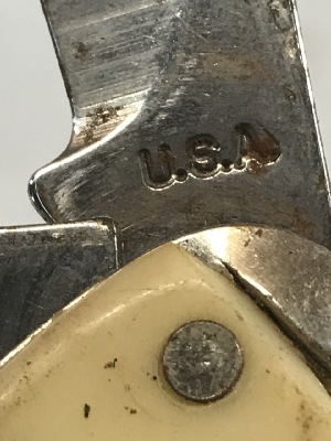 541627