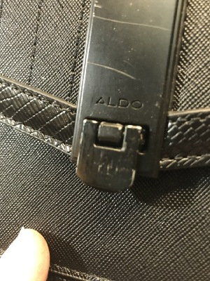 541817