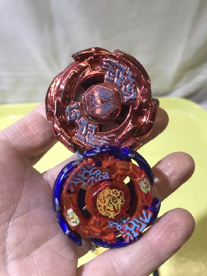 541887