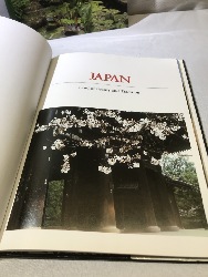541676