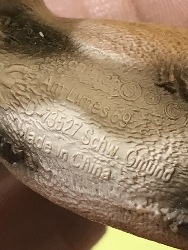541883