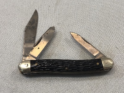 542305