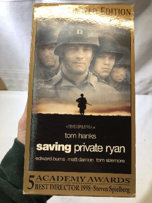 542529