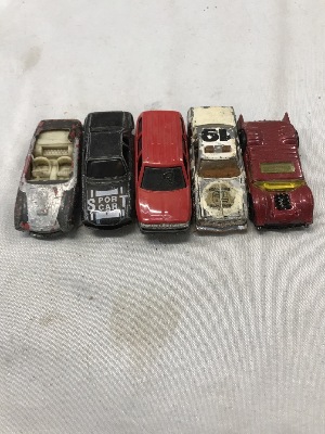 542628