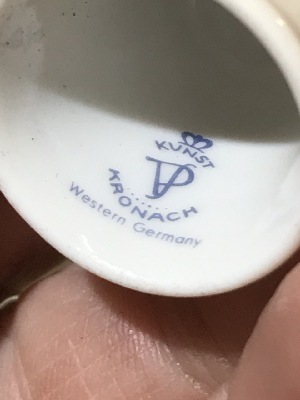542799