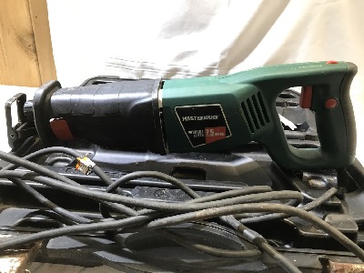 542808