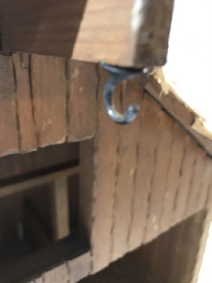542829