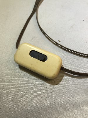 542843