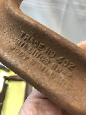 542852