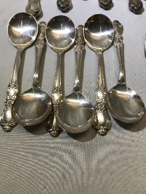 542967
