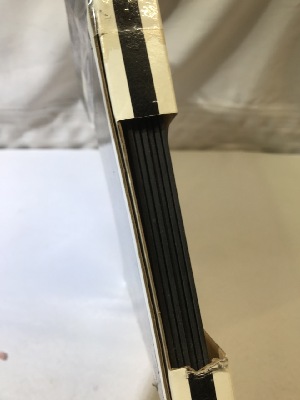 543281
