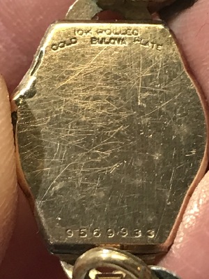 543743
