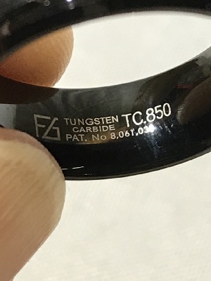 543774