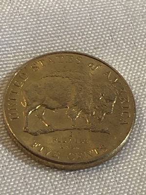 543826