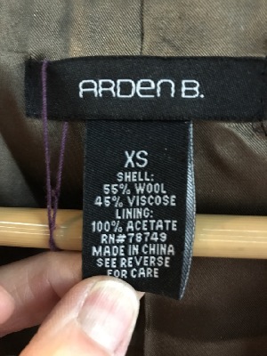 543988