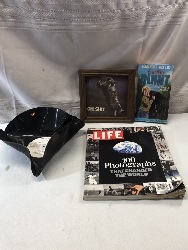 542296