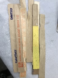542523