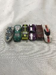 542607