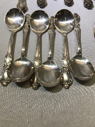542967