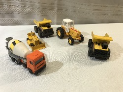 543179