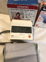 543585
