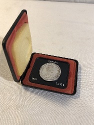 543751