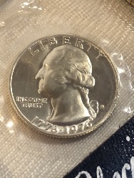 543765