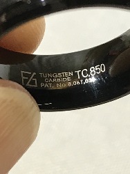 543774