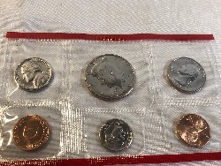 543780