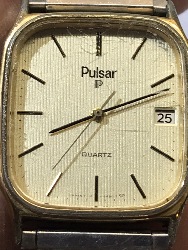 543810