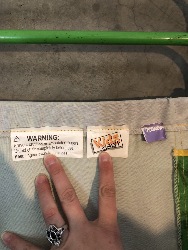 543865