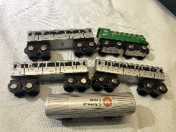 544279