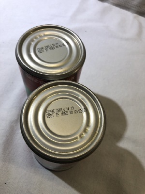 544437