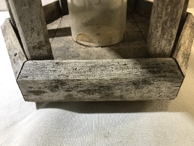 544608