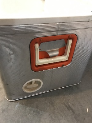 544745