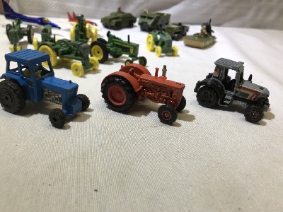 544990