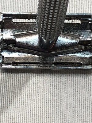 545061