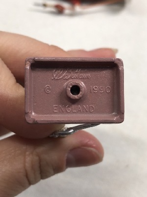 545643