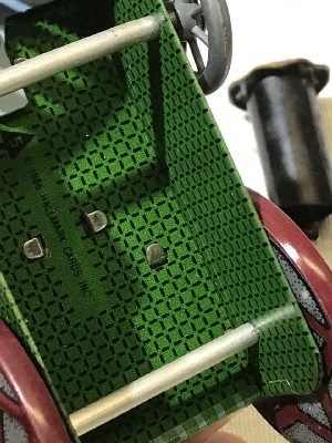 545747