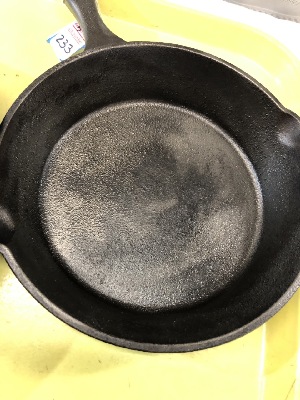 545887