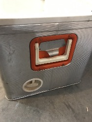 544745