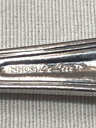 544964