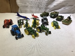 544989