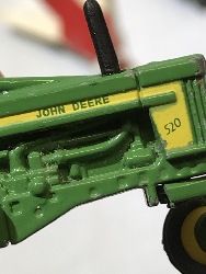 544997